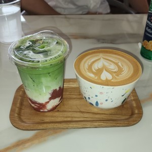 Latte cafe y Matcha