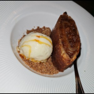 Strudel de manzana con helado de vainilla ??