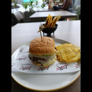 hamburguesa la independiente 
