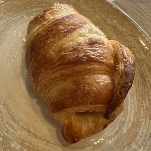 Croissant pechuga de pavo y queso crema