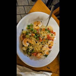 spaguetti de camarones