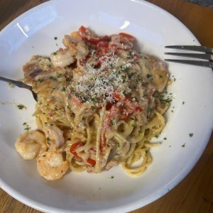 Chicken & Shrimp Carbonara
