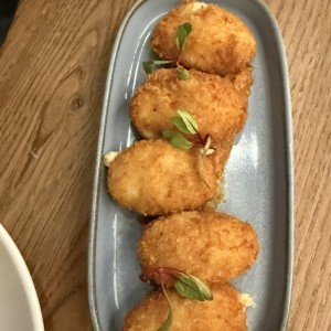 Tapas-Entradas - Croquetas de Bacalao