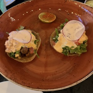 Entradas Calientes - Tacos de Ribeye