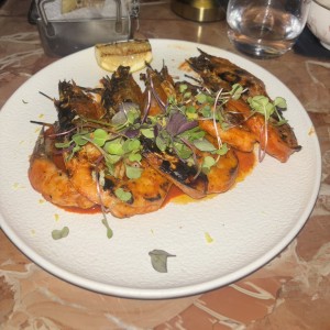 LANGOSTINOS AL FUEGO