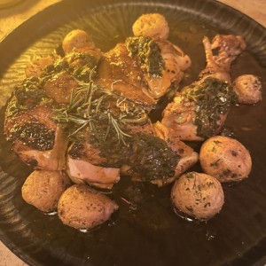POLLO A LA BRASA