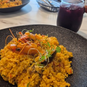 arroz con marisco + chicha morada