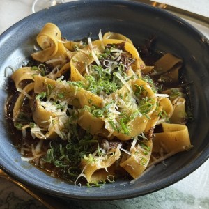 Parpadelle al ragu