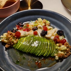 crudo de atun blanco