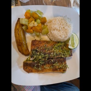 Filete de Corvina a la Plancha, al Ajillo o Costa Arriba* 12 lb
