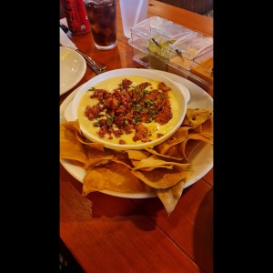 Queso Fundido con chorizo