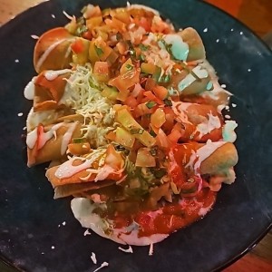 Platillos Fuertes - Flautas