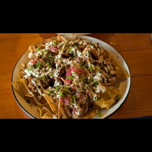 Entradas - Nachos chingones