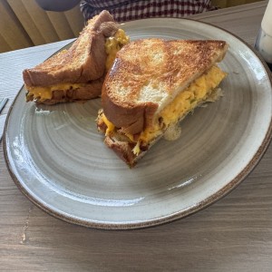 Scramble Egg Toast