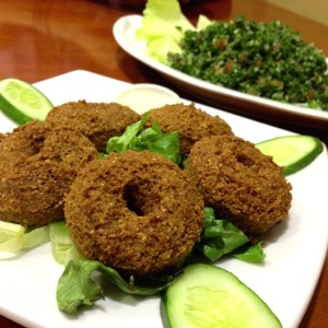 Plato de falafel y tabule