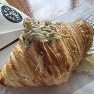 Croissant de pistacho