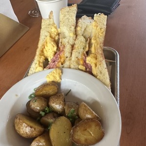 Desayuno - Breakfast Sandwich