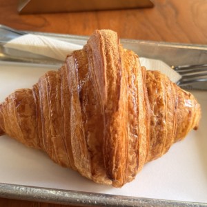 Croissant Plain