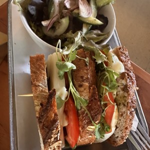 Emparedados - Capresse