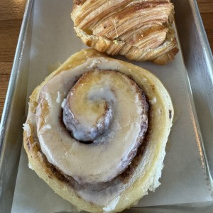 Cinnamon roll