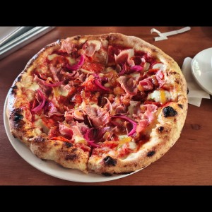 pizza hawaiana 