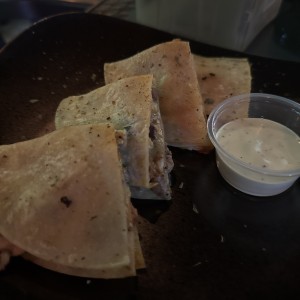 Platos Fuertes - QUESADILLAS MIXTAS