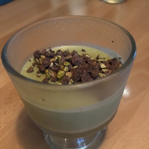 Panna cotta de pistacho