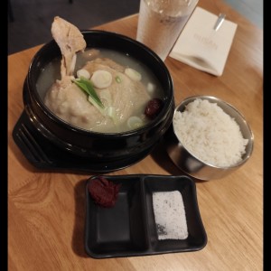 Samgyetang 