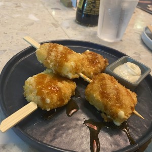 Entradas - Brochetas de Queso