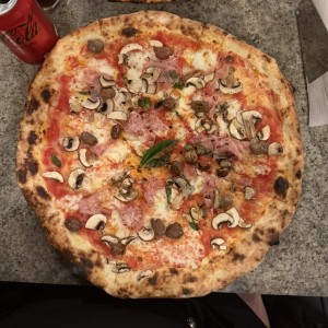 Pizzas Rojas - Cotto e Funghi