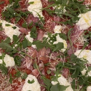 Pizzas Rojas - Speck e Stracciatella