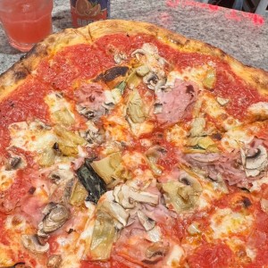 Pizza Capricciosa