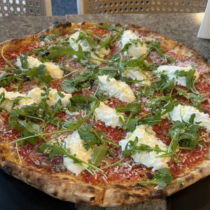 Pizzas Rojas - Speck e Stracciatella