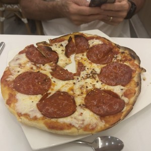 Pizza peperonni
