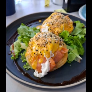 BRUNCH - TAMAGO BENEDICTINO