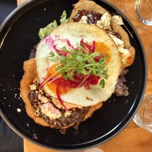 HOJALDRA BRISKET AL ESTILO AU CHEVAL
