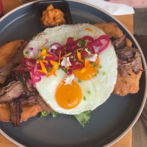 HOJALDRA BRISKET AL ESTILO AU CHEVAL