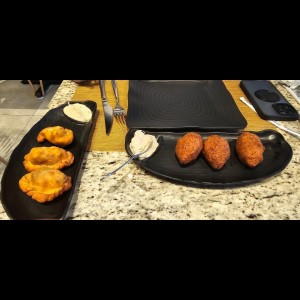 Kibbe y empanadas de carne