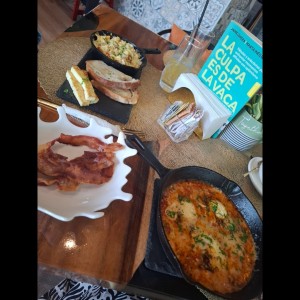 huevos en aprieto 