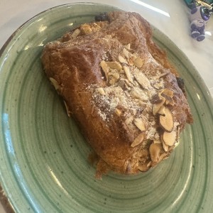 Almendra croissant