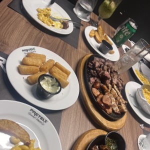 PARRILLADA PANAMA BEEF (para 4 personas)