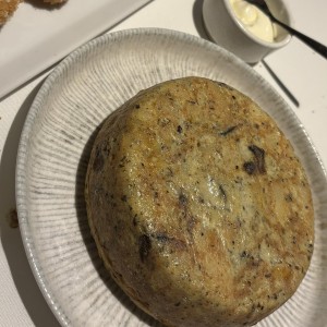 Tortilla de patata trufada
