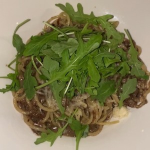 pasta de rabo de res con trufa