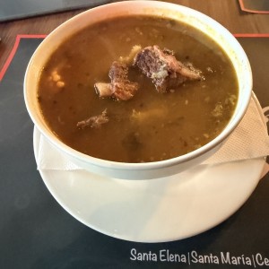 Sopa de costilla ahumada 