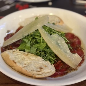 Carpaccio de lomito ahumado