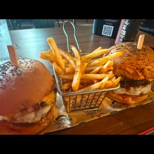 hamburguesa pitmaster