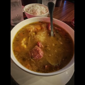Sopa de Costilla Ahumada. 