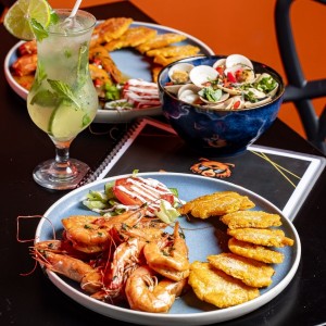 Camarones al ajillo