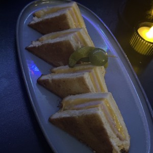 Menú - Bikini Sandwich