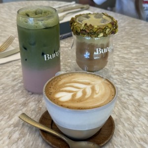 Cappuccino/matcha/ cafe con pistacho